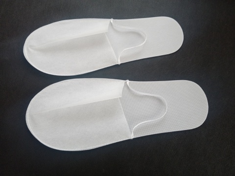 Kapcie jednorazowe białe z gumką 30 par